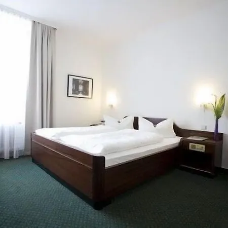 Hotel Jung 3*