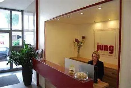 Jung Essen